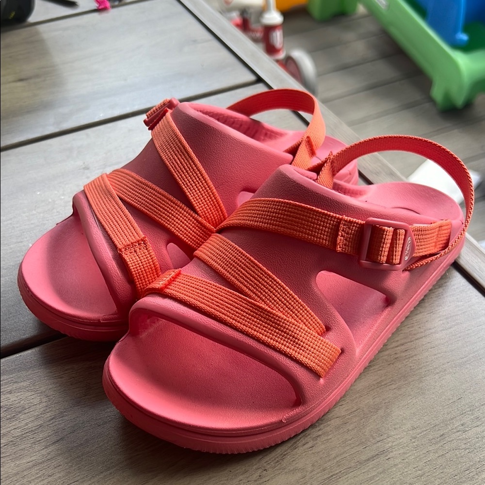 Chaco Kids Coral Sandals